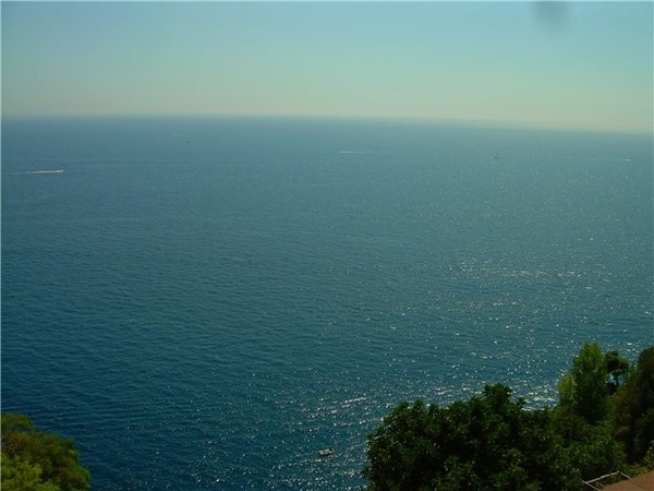 и еще кусочек лазурного моря