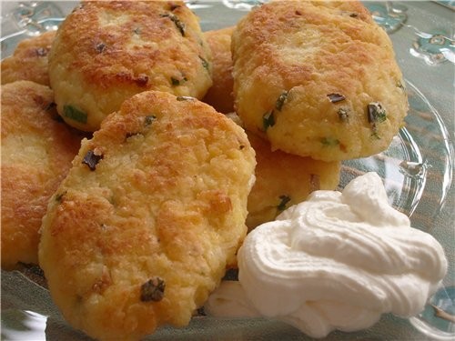И у меня утрешний рецепт КУКУРУЗНЫЕ КОТЛЕТКИ