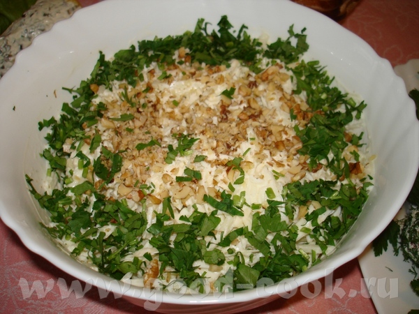 СПАСИБО Алисочке за САЛАТ С СЕЛЬДЕРЕЕМ, ЯБЛОКОМ И ОРЕХАМИ