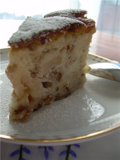 Ореховая Шарлотка с яблоками