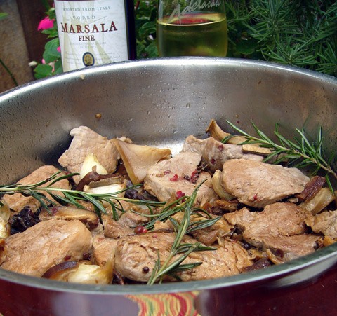 Pork with Marsala Wine and Juniper Cвинина в Марсале с можжевельником на 4 порции понадобится 30г с...