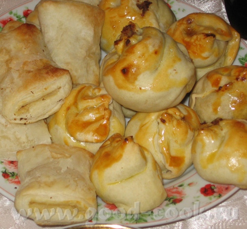 Пирожки с мясом и покупные бурекесы с картошкой - 4
