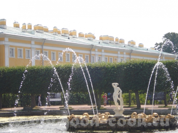 Ещё небольшая прогулка по Петродворцу - 4