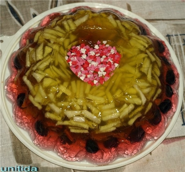 Насмотрелась, сделала сама, может у меня не так красиво, зато очень вкусно получилось