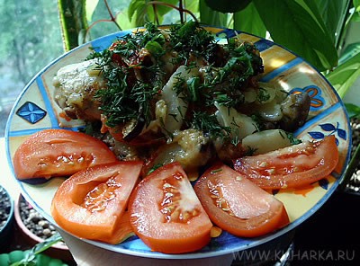 Верочка, сделала курицу с овощами в духовке