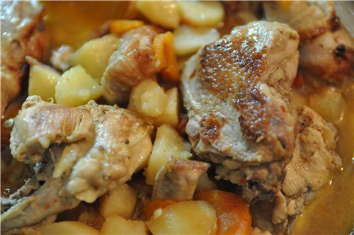 Рагу из курочки с картофелем и кабачком Потребуется: целая курица или её запчасти Приправы к курице... - 2