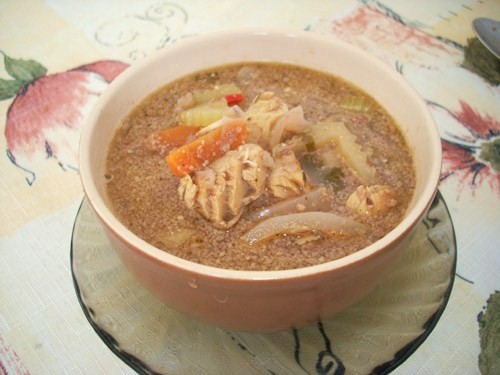 Харчо с осетриной Мясо, тушёное в кабачковой икре с овощами