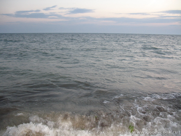 на море