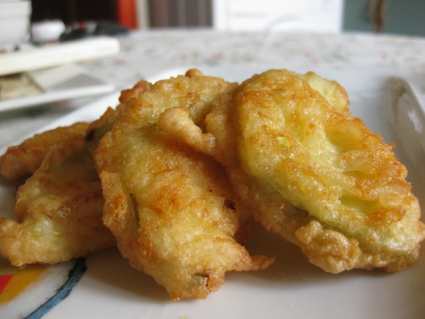 Кабачки в сырном кляре