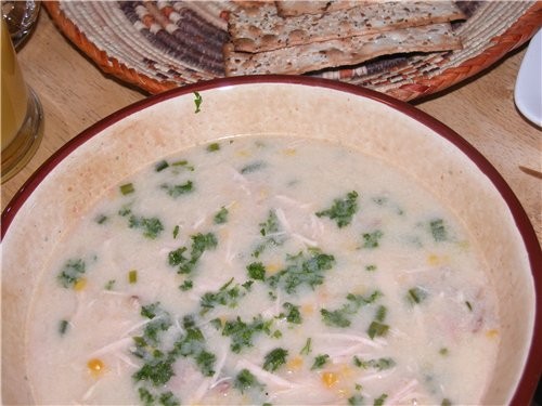 А у нас вчера был КУРИНЫИ СУП С КУКУРУЗОИ