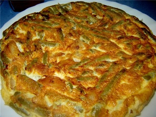 Tortilla de Judias Verdes Фасоль зеленая отварная (или консервированая) - 500 г Стебли молодого чес... - 2