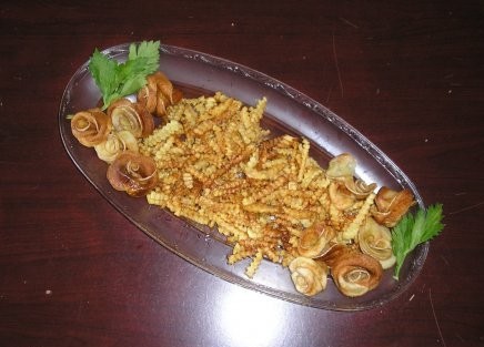 А это картофельные розы, очень эффектный и вкусный гарнир