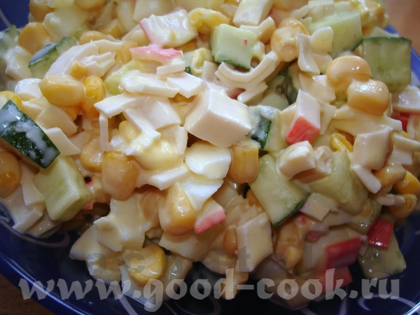 Салат с крабовыми палочками Овощной салатик Фаршированые перцы Мяско маринованое в майонезе Свинная...