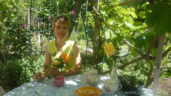 Мы так с соседкой чаевничаем,чем не" натюр" А вот и я - 2