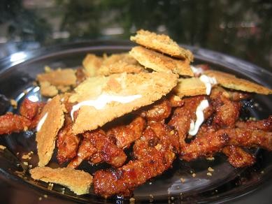 буду ставить вкусные картинки,мой вчерашний ужин говядина жареная,а на гарнир соевая лепешка углево...