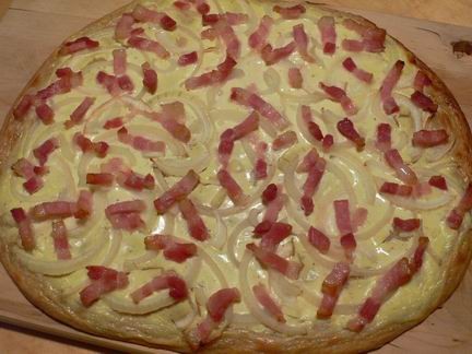 Tarte flambйe когда-то давала рецепт этого так сказать французкого варианта пиццы, который я просто...