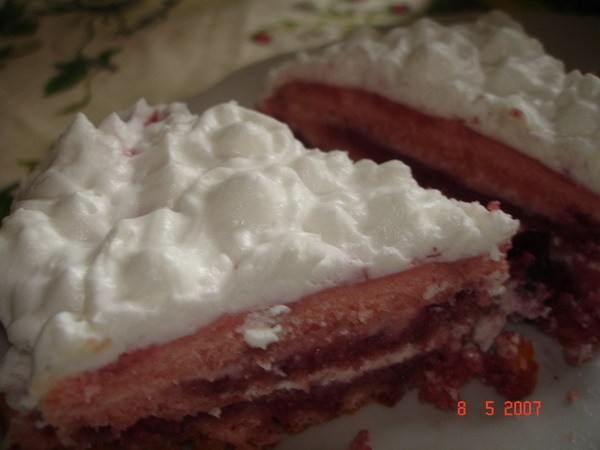 Очень стыдно было такую кривульку дарить, но имеиница была рада Это мой самый первый торт с мармышк... - 7