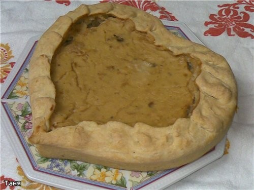 Пирог с курочкой и картофельным пюре Для теста натереть на терке 80 г маргарина(или взять размягчен...