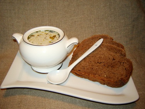 Грибной суп с перловкой (*12 часов) 350 г грибов 3 ст ложки сливочного масла 1 лук-порей (белая час...
