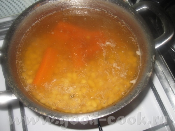 В бульон, оставшийся после отваривания мяса, добавляем фасоль и варим ее, практически, до готовност... - 2