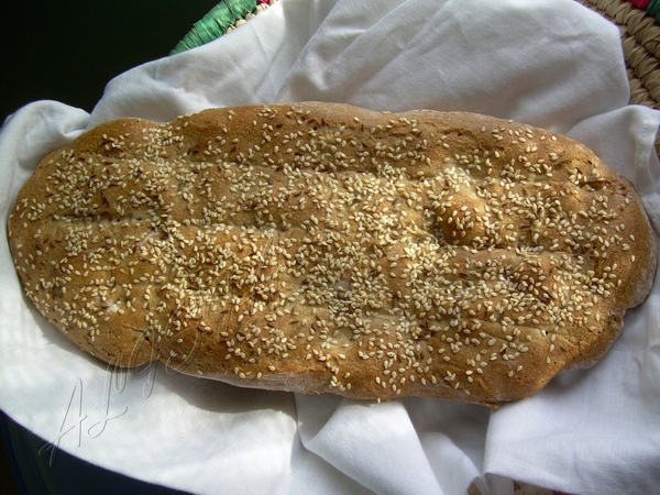 ЛЕПЕШКА РЖАНАЯ ЧЕСНОЧНАЯ 3 чашки смешанной муки /1,1/2 ржаная,1/2 с отрубями,1хлебная/ 1 ст