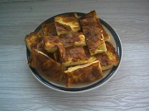 необходимые продукты:"Filo Pastry" (тонкие листы для приготовления слоёного теста),4яйца,300гр брын...
