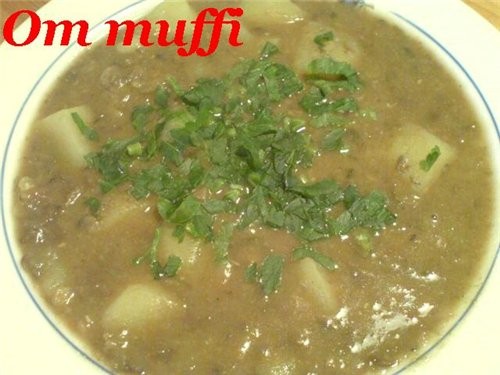 Девочки, столько вкусностей наготовили