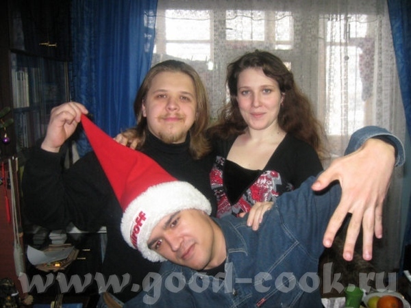 А это из цикла "Празднуем Новый 2009 год" Гуляли у нас дома НА последнем фото это мы с "мужом", гос... - 4