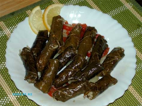 "Уарака эйнаб" (долма, голубцы) по-алжирски