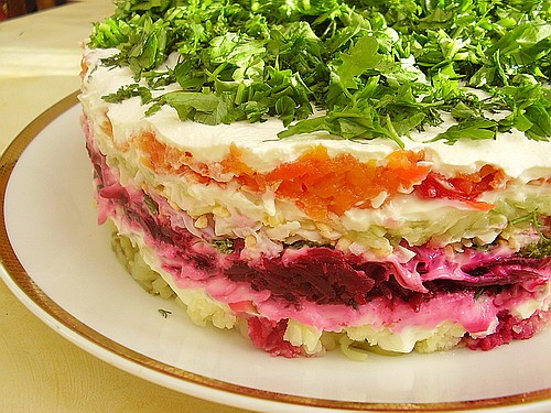 Еще большая благодарность: Гюле - за ее очень вкусный салатик НЕЖНОСТЬ