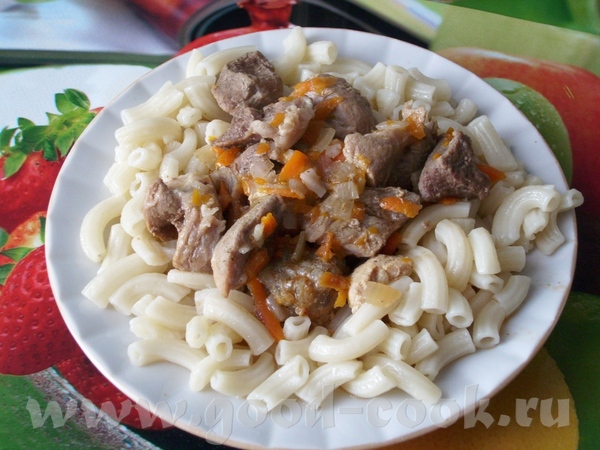 Ирин такой борщ яркий, да ещё и картошечка с луком и сыром мммммммм как вкусно