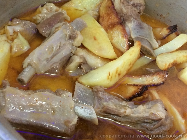 жаркое с жареной картошкой