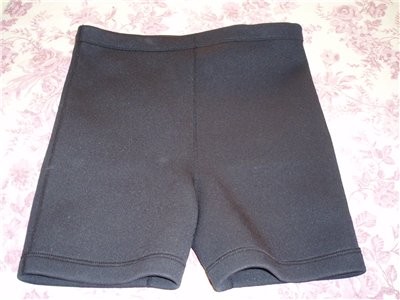 у меня тоже такие есть у нас они 15$ стоят