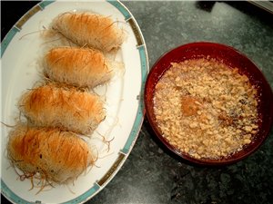 Ну и я ещё с Люсей пристроиться успела в первый ряд