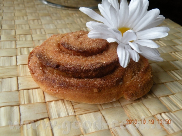 Десерт Торт безовый с маскарпонэ и клубничным мусом Kaneibullar-Улитки с корицей ТОРТ-ТУТ УЛИТКИ-ТУ... - 5