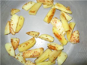 А вот и моя картошечка