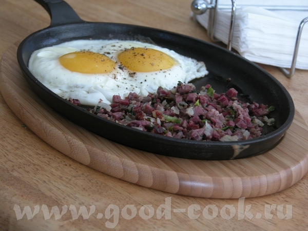 А из остатков мяса можно сделать быстрое и вкусное дополнение к завтраку - CORNED BEEF HARSH Мясо м...