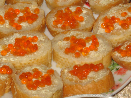 тарелка с мясной нарезкой: колбаса, язык, шейка - 4