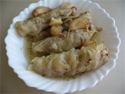 Я со своими тарелочками, махши -мальфуф, голубцы то есть; мне попалась ну очень кучерявая капуста