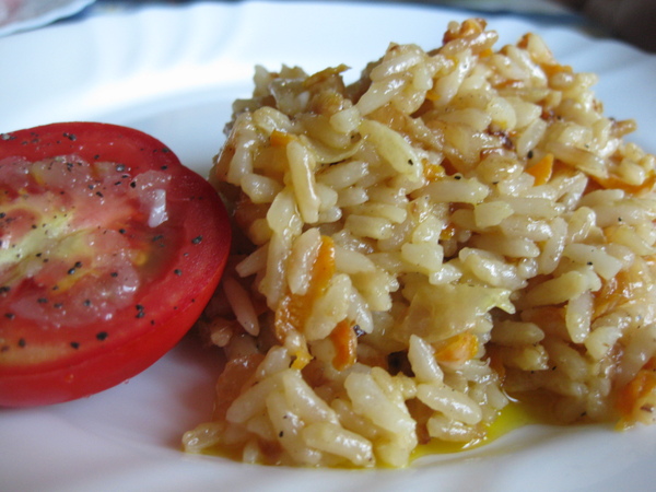 Рис с овощами и козьим сыром