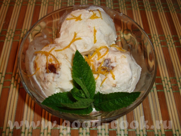 РОМОВОЕ МОРОЖЕНОЕ С ФИНИКАМИ