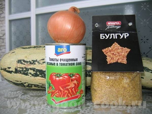 и ещё Пилаф из булгура с томатами и баклажанами от enotik только сезон баклажан у нас похоже кончил...