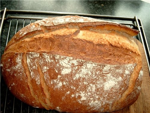 Вкусный белый хлеб, довольно лёгкий и быстрый в приготовлении - 2