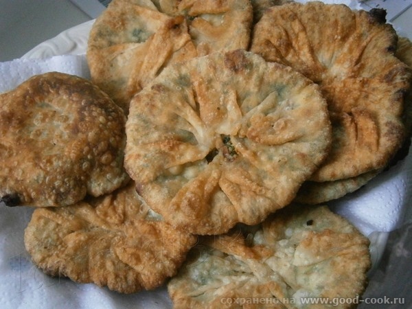 ЛЕПЁШКИ С СЫРОМ И ЗЕЛЕНЬЮ