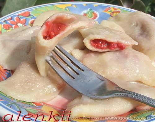 ВАРЕНИКИ С МАЛИНОЙ САЛАТ ИЗ ЭКЗОТИЧЕСКИХ ФРУКТОВ ТЕЛЯТИНА ТУШЕНАЯ С ФАСОЛЬЮ И КЛЮКВОЙ Я очень рада