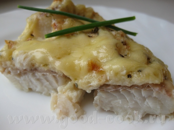 Рыба, запеченная под хлебным пудингом и сыром Основная идея из рецепта Ирины Кутовой здесь Делала я...