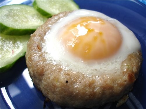 МЯСНЫЕ ГНЕЗДЫШКИ Идейка с яичком не моя (извините не помню чья), когда-то увидела на каком-то форум...
