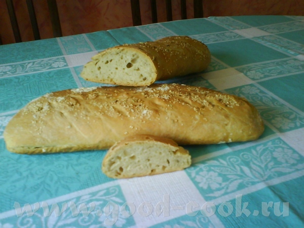 Батон с летними травами В кусок теста для Простого белого хлеба или Оливкового, вмешать мелко порез...