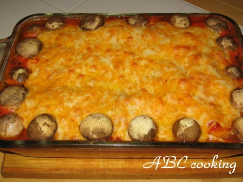 Лазанья Суп с копчёностями и горохом нут