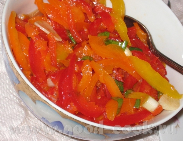 Салат "Радуга" (от с кукинга, словами автора) Берем по 2 перца разного перца, желтый , красный, и з...